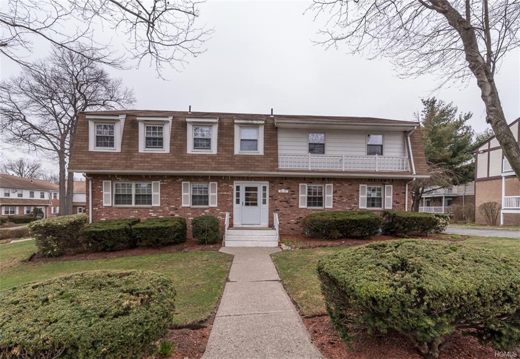 92 Parkside Drive - Photo 1