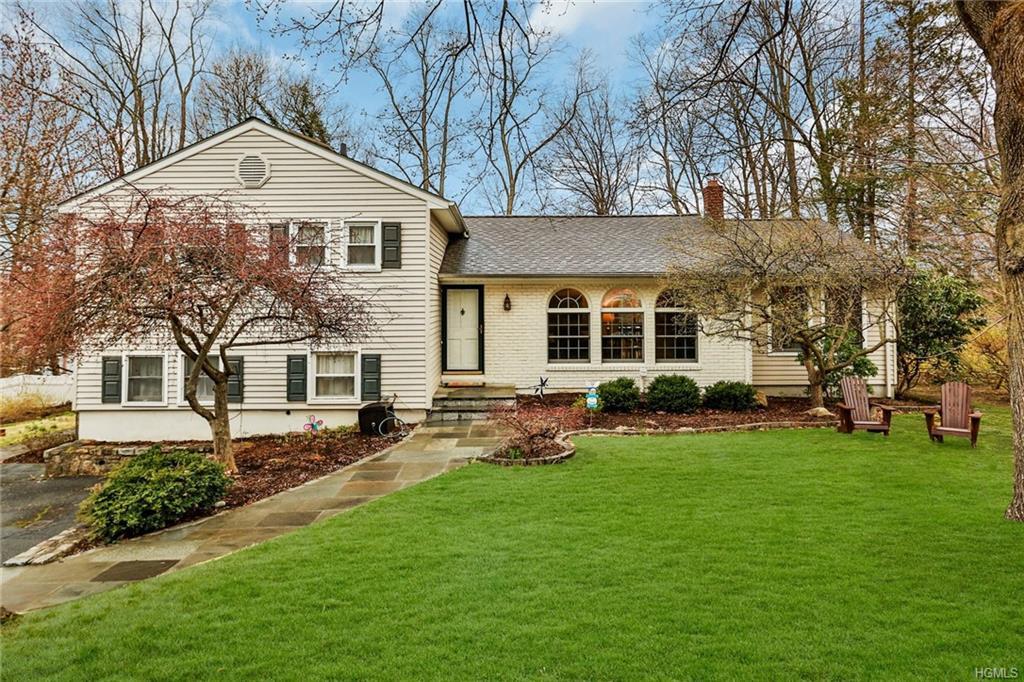 7 Leawood Drive - Photo 1