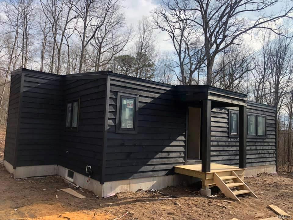 206 Evergreen Lane - Photo 1