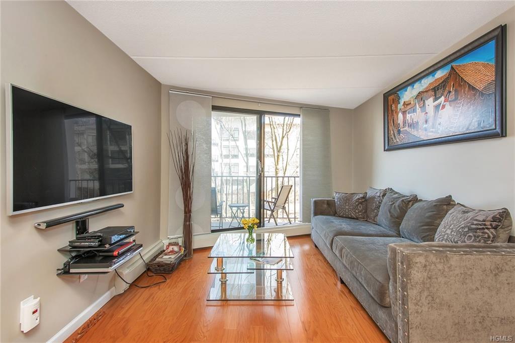 1155 Warburton Avenue - Photo 1