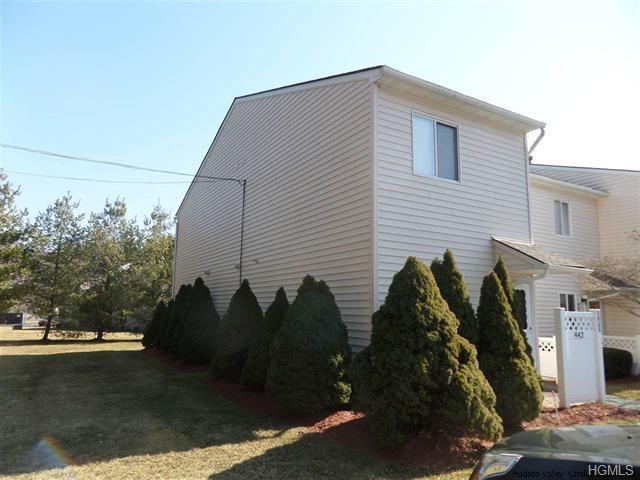442 Gregory Court - Photo 1