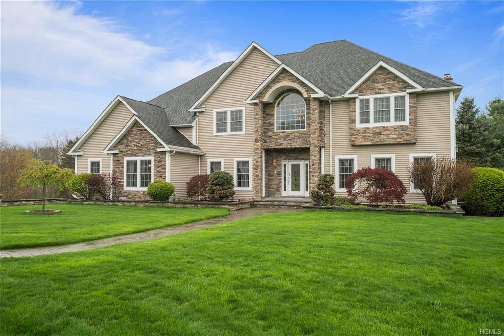 74 Cunningham Drive - Photo 1