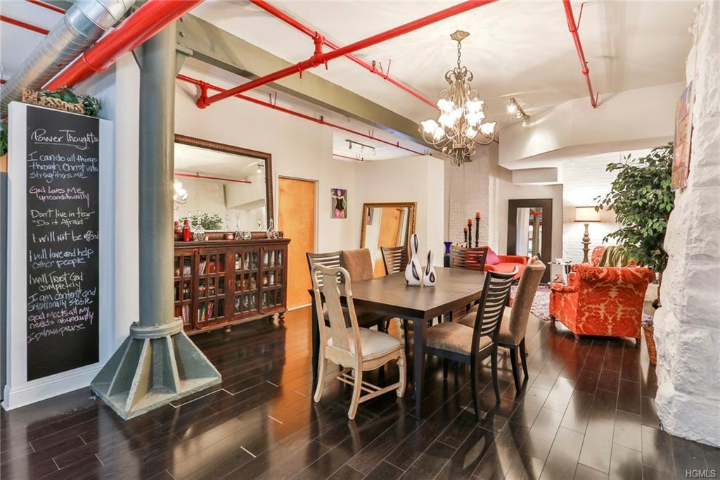 52 Webster Avenue - Photo 1