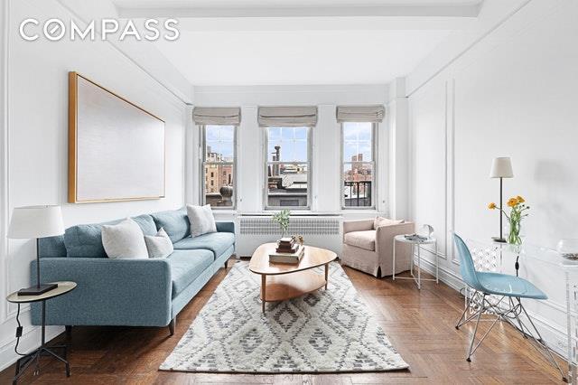 30 5th Avenue - Photo 1