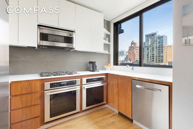 515 72nd Street - Photo 1