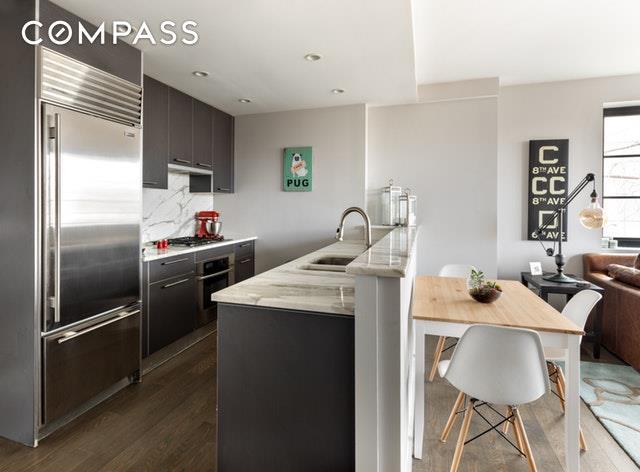 527 Court Street - Photo 1