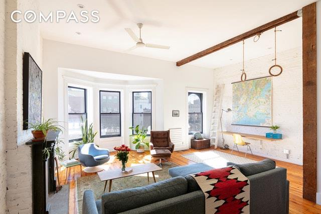 821- A Union Street - Photo 1