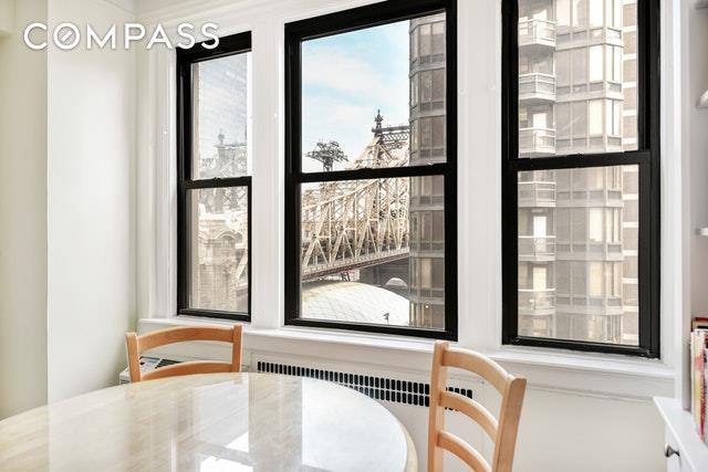 400 59th Street - Photo 1