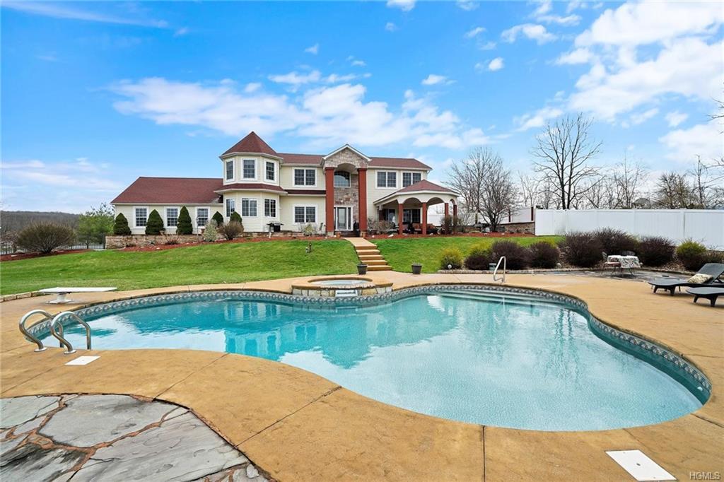 320 River Road - Photo 1