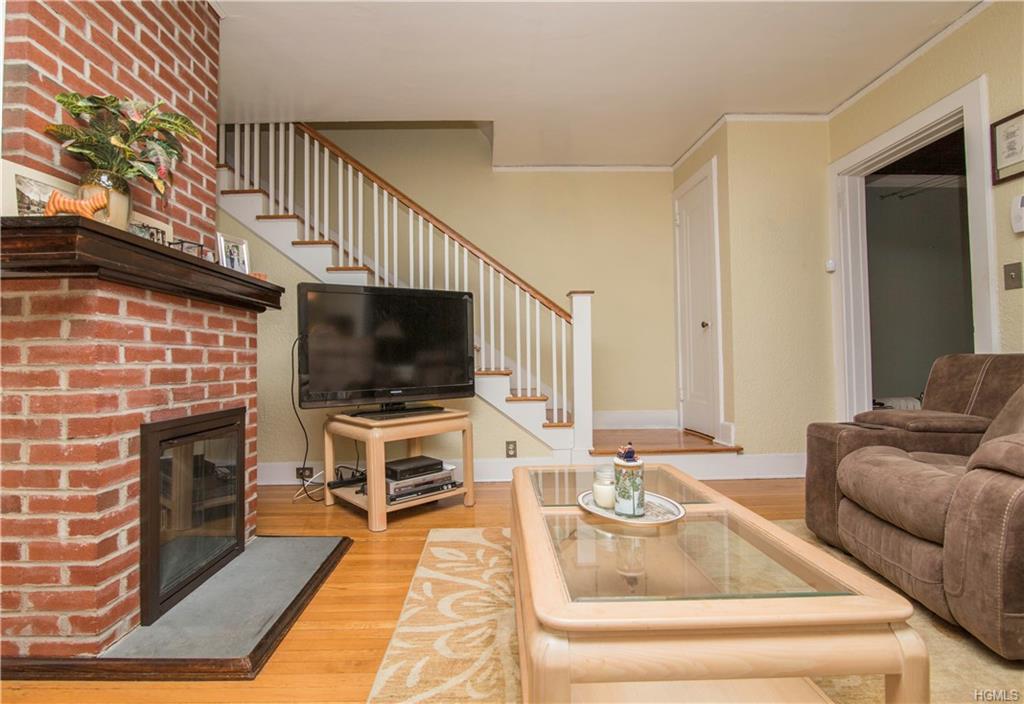 238 Hutchinson Boulevard - Photo 1