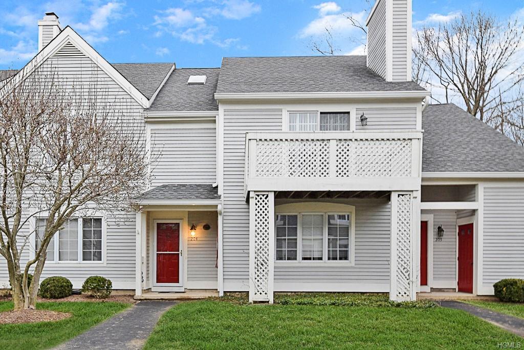 204 Chestnut Drive - Photo 1