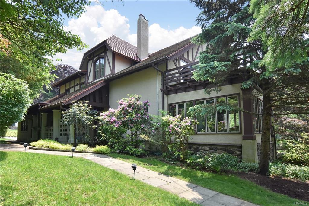 268 Palisade Avenue - Photo 1