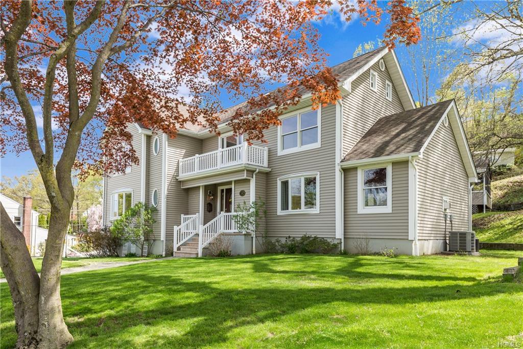 543 Almena Avenue - Photo 1
