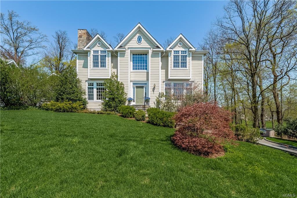 141 Soundview Avenue - Photo 1