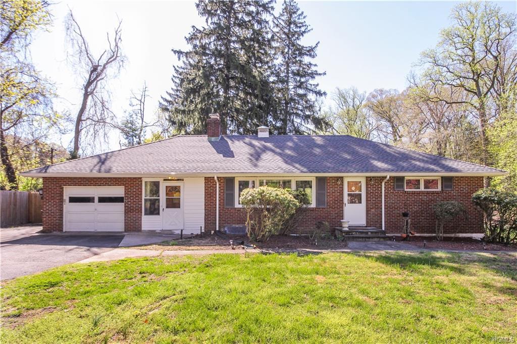 26 Montrose Point Road - Photo 1