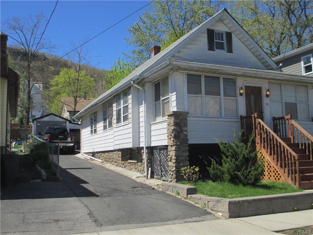 68 Maple Avenue - Photo 1