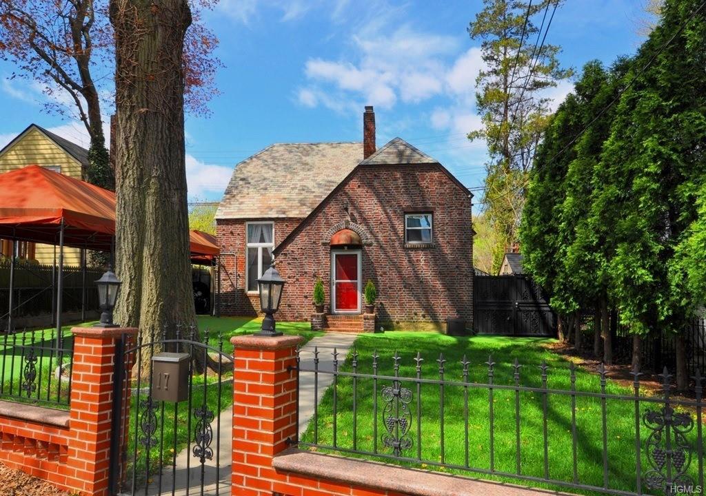 17 Longmeadow Road - Photo 1