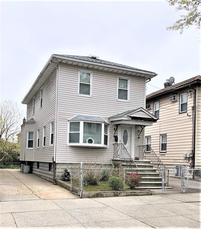 2850 Harrington Avenue - Photo 1