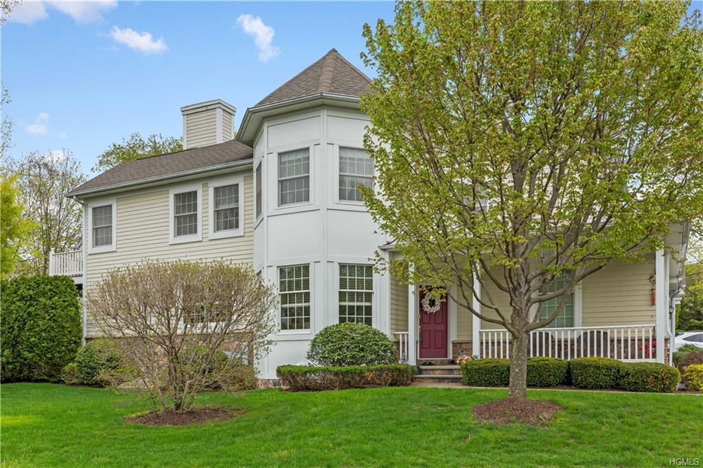 2 Baltusrol Court - Photo 1