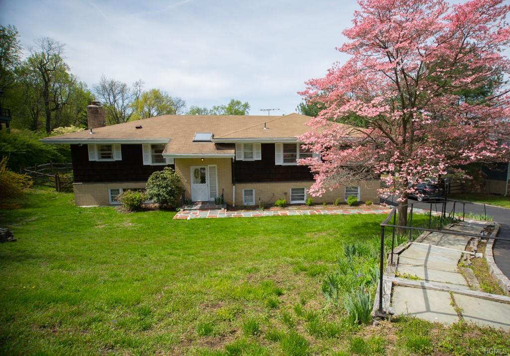 25 Country Club Lane - Photo 1