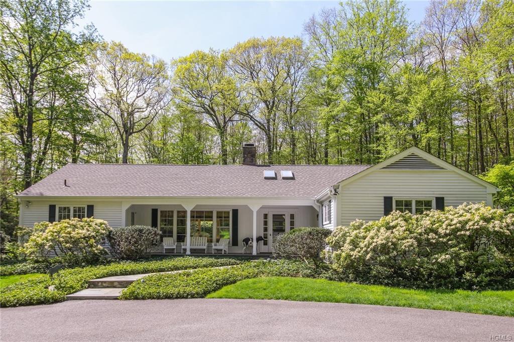 43 Bayberry Lane - Photo 1