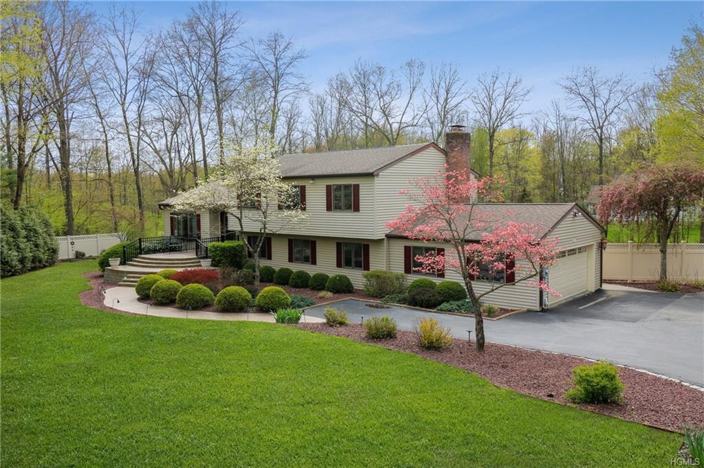 10 Sachs Court - Photo 1