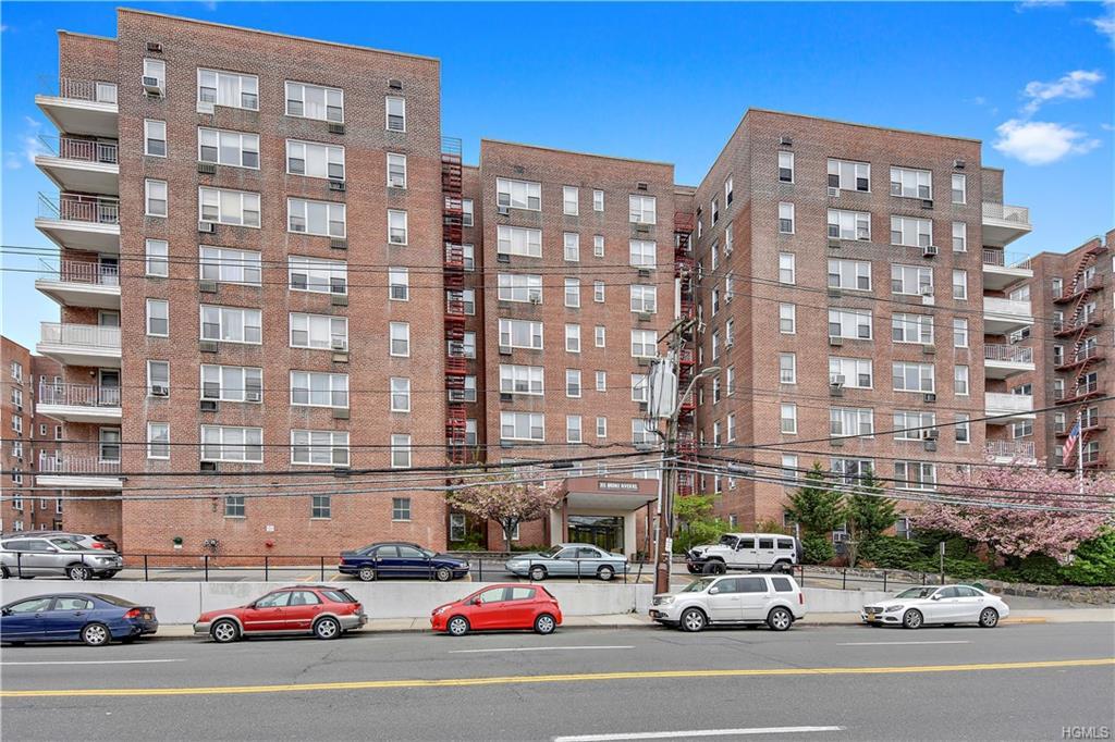 355 Bronx River - Photo 1