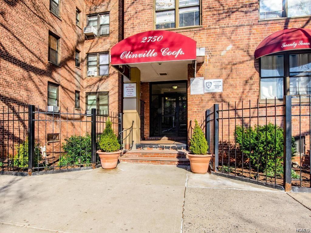 2750 Olinville Avenue - Photo 1