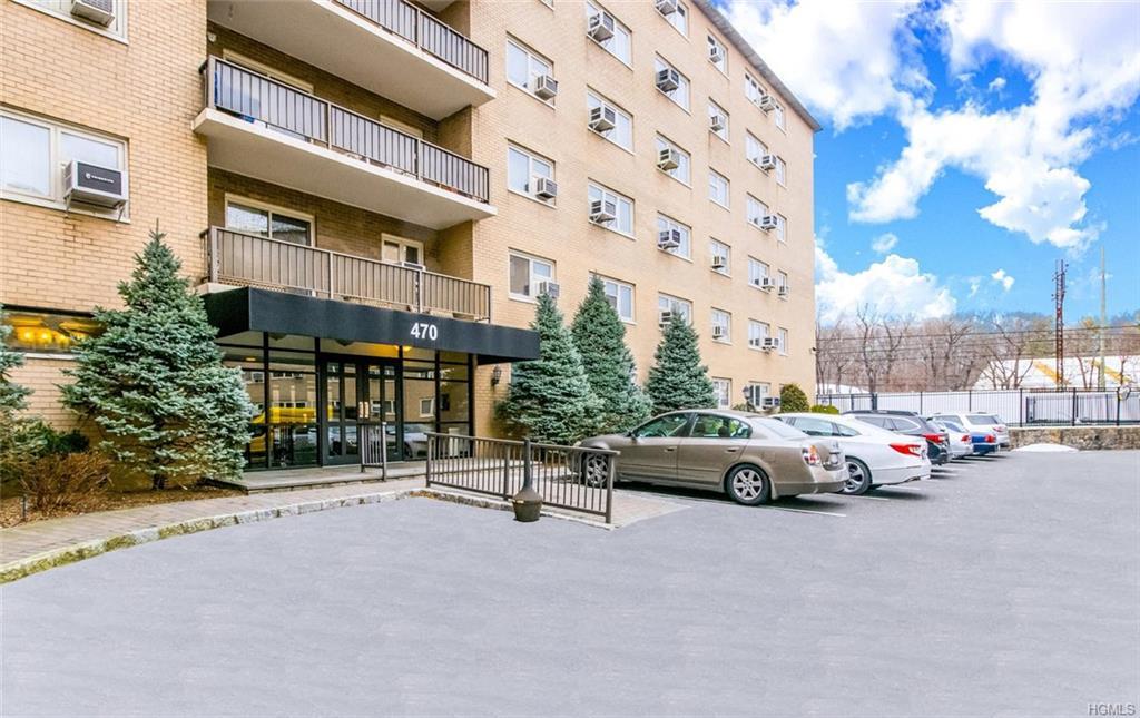 470 Halstead Avenue - Photo 1