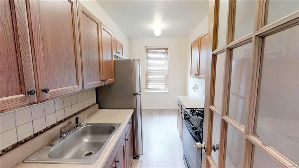 472 Gramatan Avenue - Photo 1