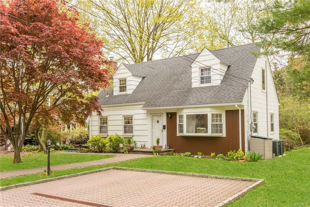 31 Dogwood Drive - Photo 1