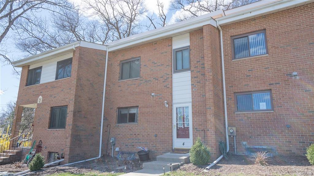 4 Poplar Lane - Photo 1