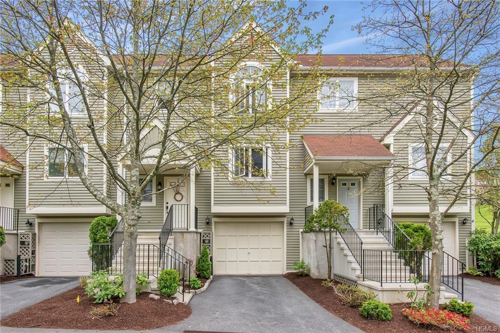 1902 Regent Drive - Photo 1