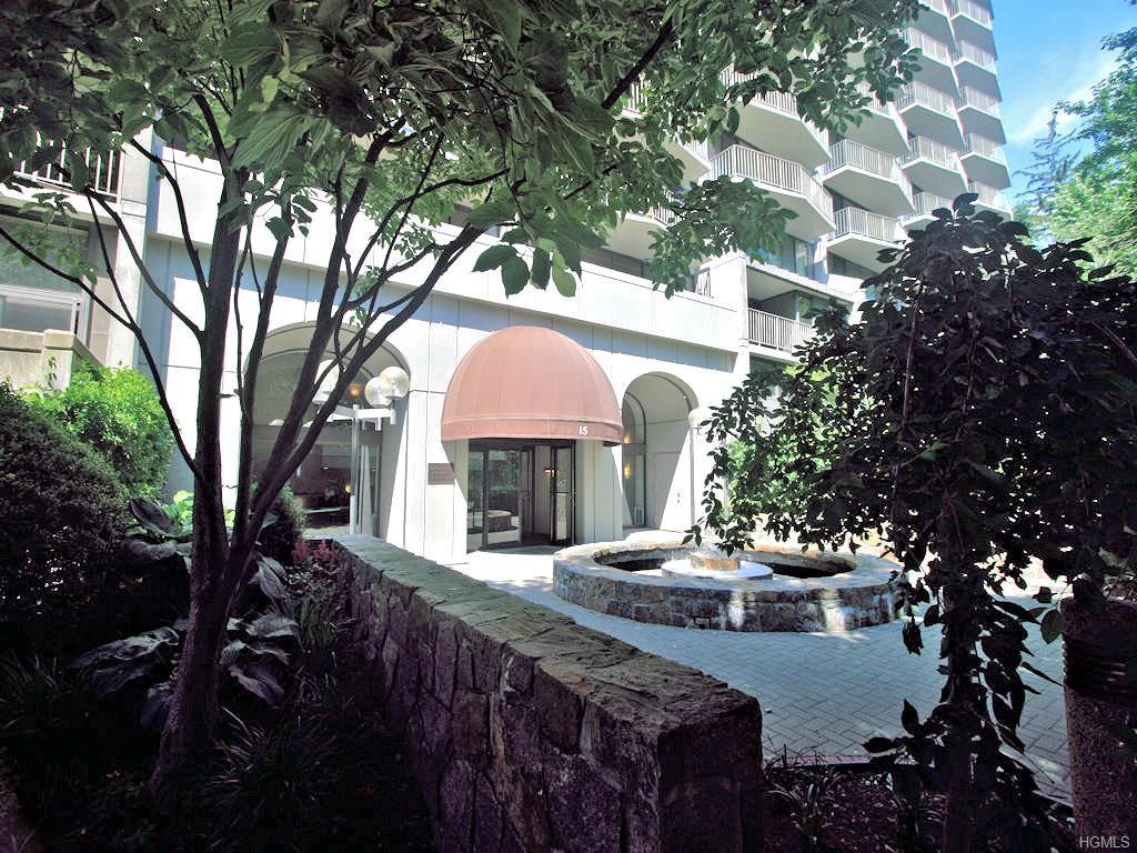 15 Stewart Place - Photo 1