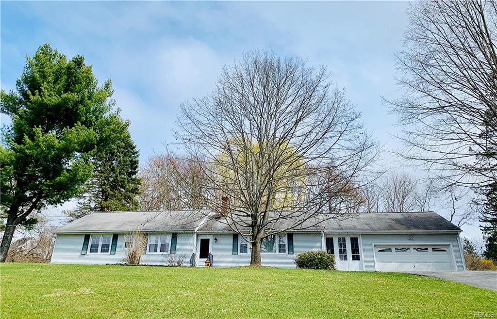 49 Clover Hill Drive - Photo 1