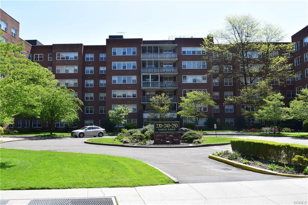 240 Garth Road - Photo 1