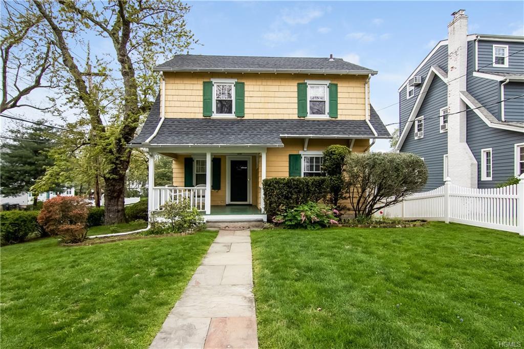 193 Davis Avenue - Photo 1