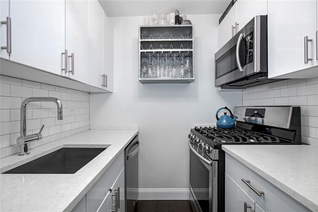 330 3rd Avenue - Photo 1