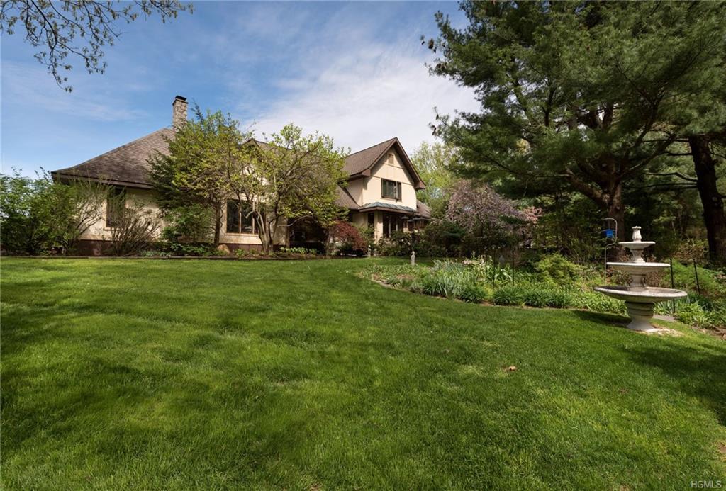 82 Walkers Hill - Photo 1