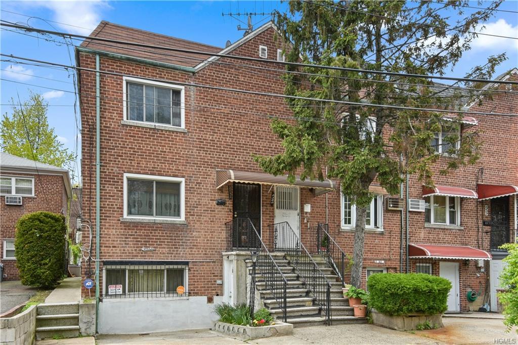 2751 Wilson Avenue - Photo 1