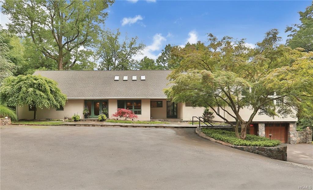 28 Lewis Road - Photo 1