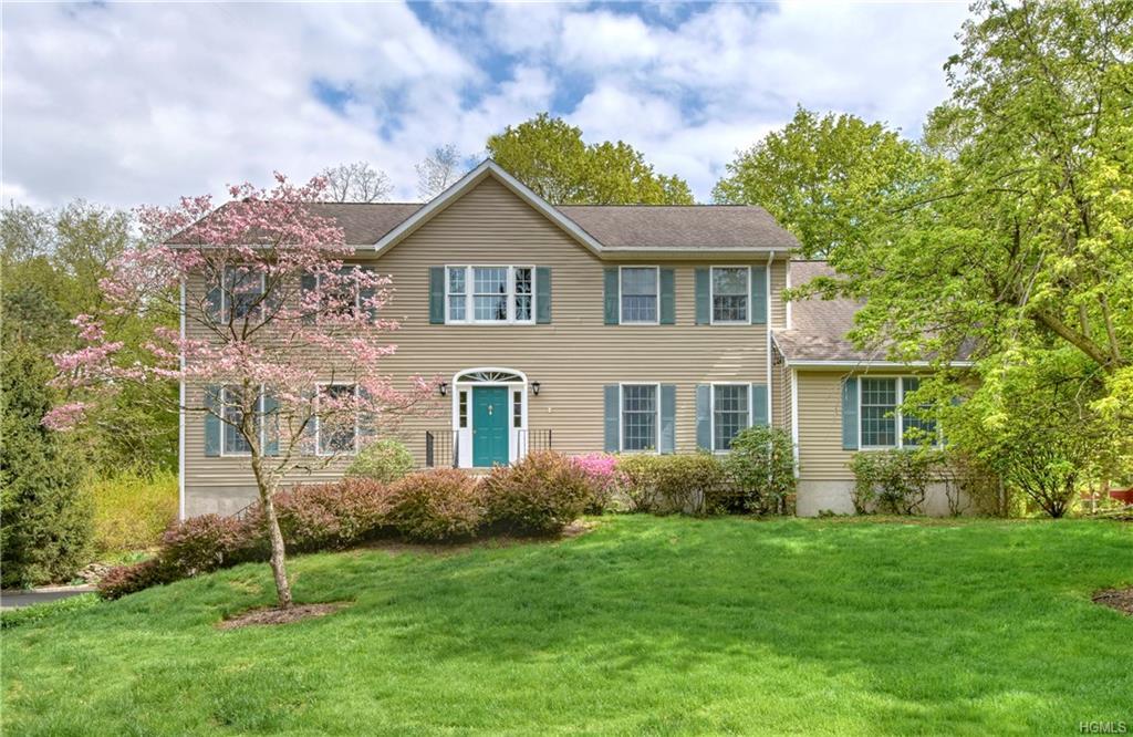 3 Windward Avenue - Photo 1