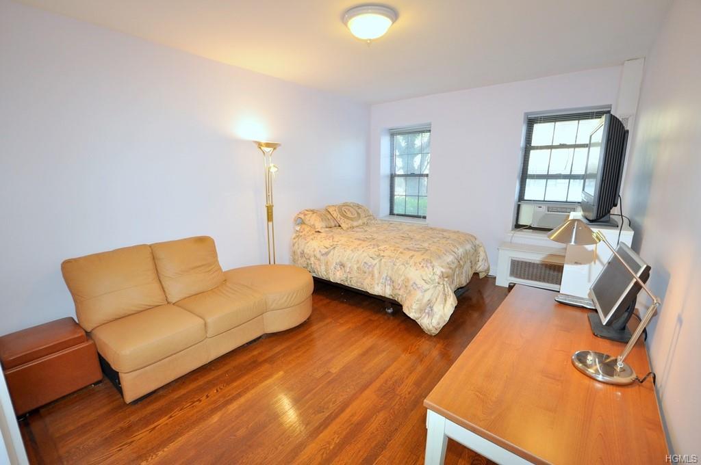 105 Garth Road - Photo 1