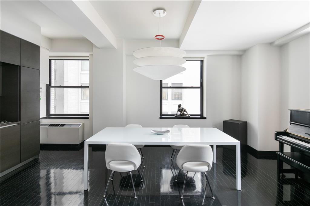20 Pine Street - Photo 1