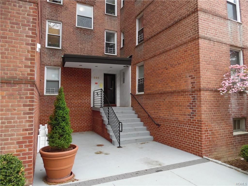 501 Riverdale Avenue - Photo 1