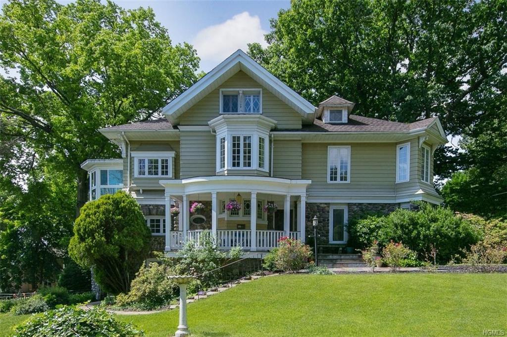 26 Smith Avenue - Photo 1