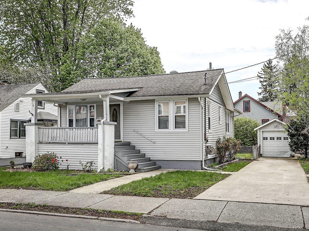 4 Sunnyside Avenue - Photo 1