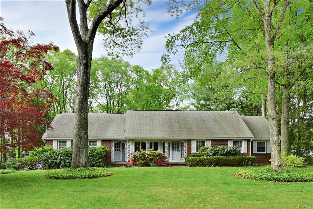 9 Loraine Drive - Photo 1
