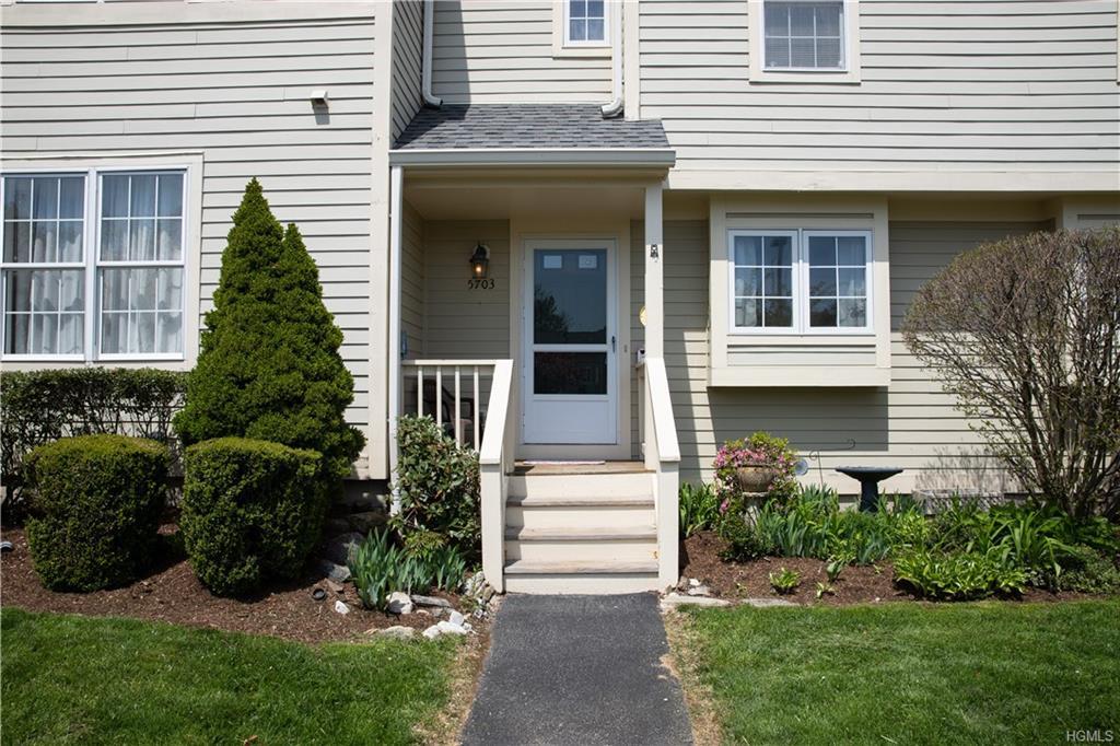 5703 Applewood Circle - Photo 1