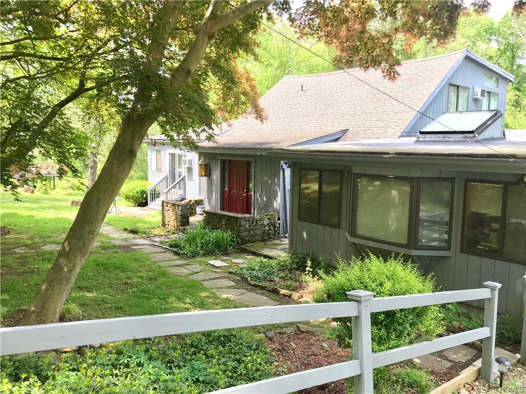 13 Hillside Avenue - Photo 1